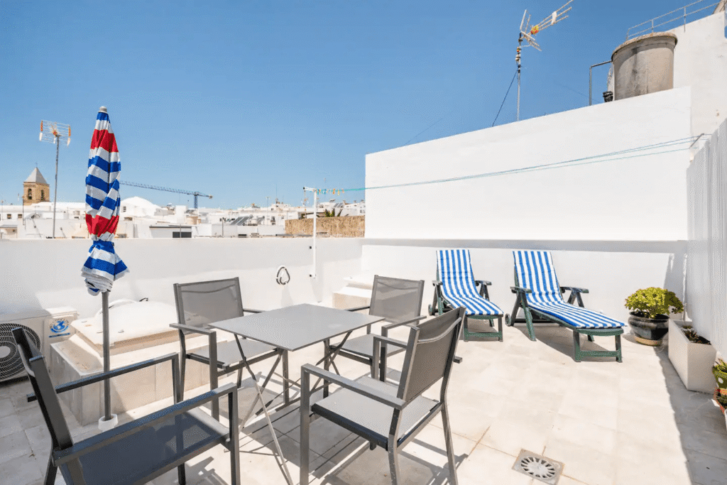 terrace of the apartment Malakita in  Conil old town